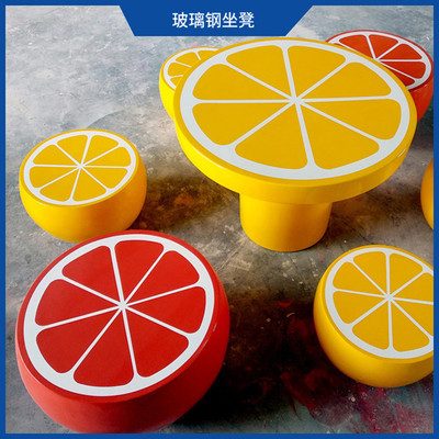 當(dāng)水果遇上座椅 創(chuàng)意卡通雕塑點亮戶外休閑空間